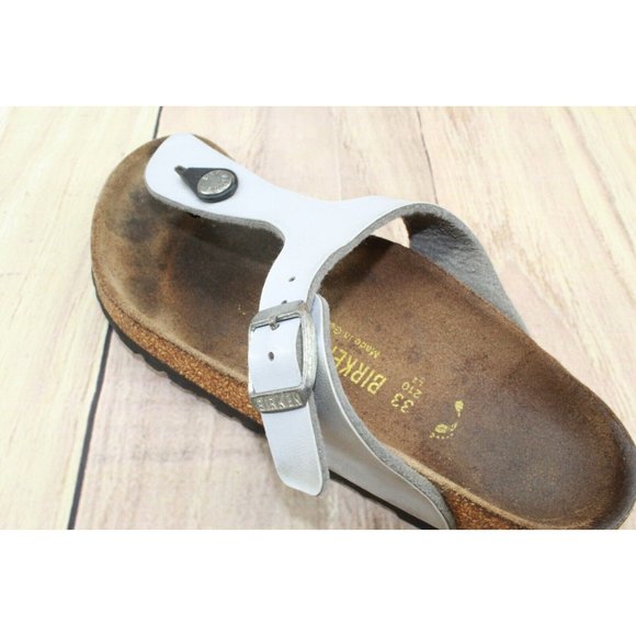 Birkenstock Gizeh Silver Leather Birko-Flor Thong Sandals Size EU 33 US 2-2 - Picture 6 of 10